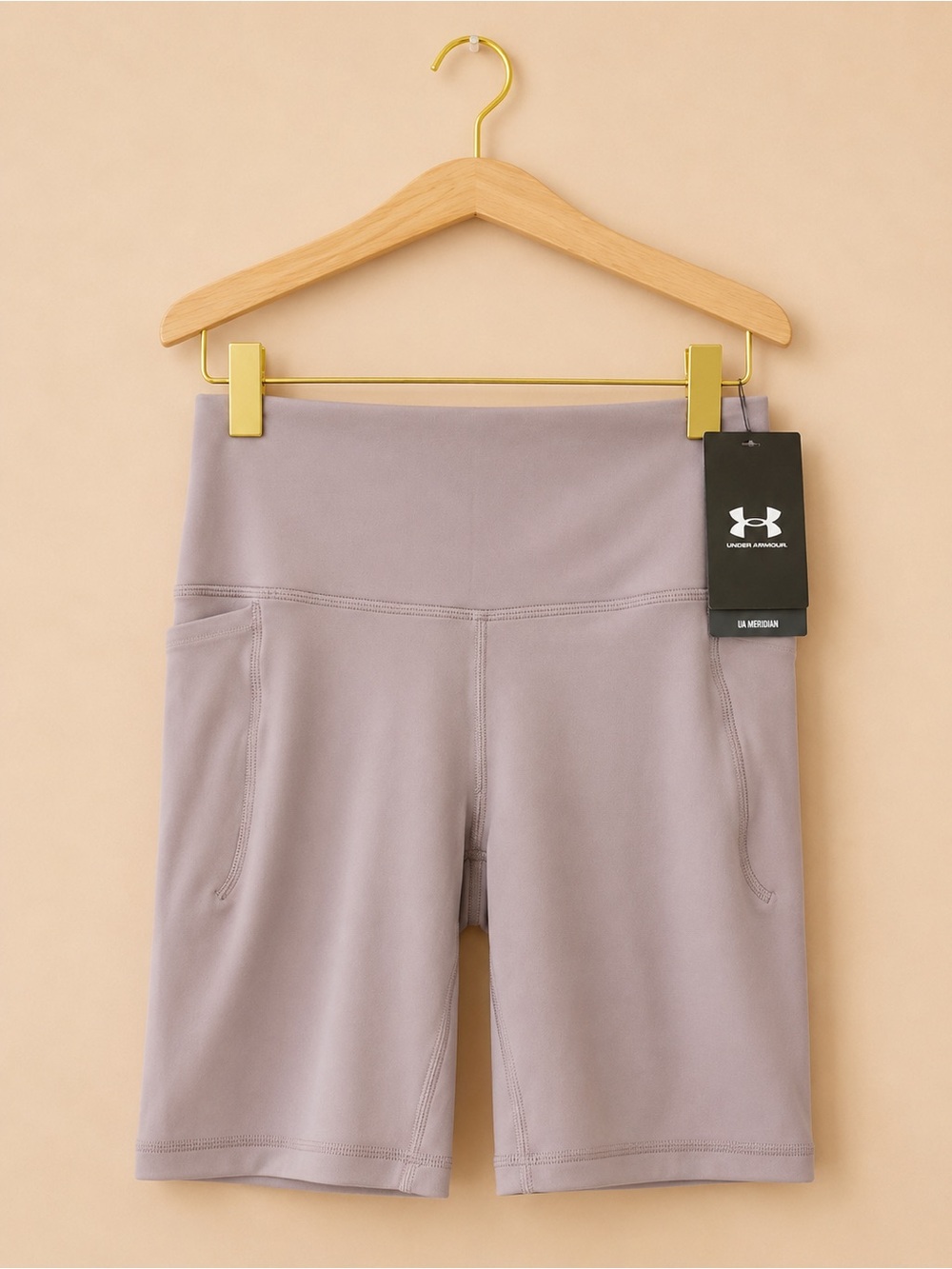 Under Armour women Dusty Lavender High -Rise fitted Shorts 💜💜🌸🌸